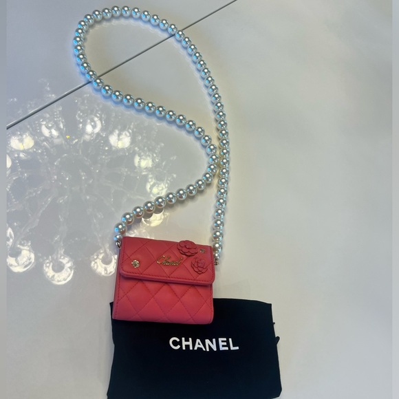 💯 Authentic extra rare Coral Chanel wallet with a custom made pearl chain - Picture 10 of 12